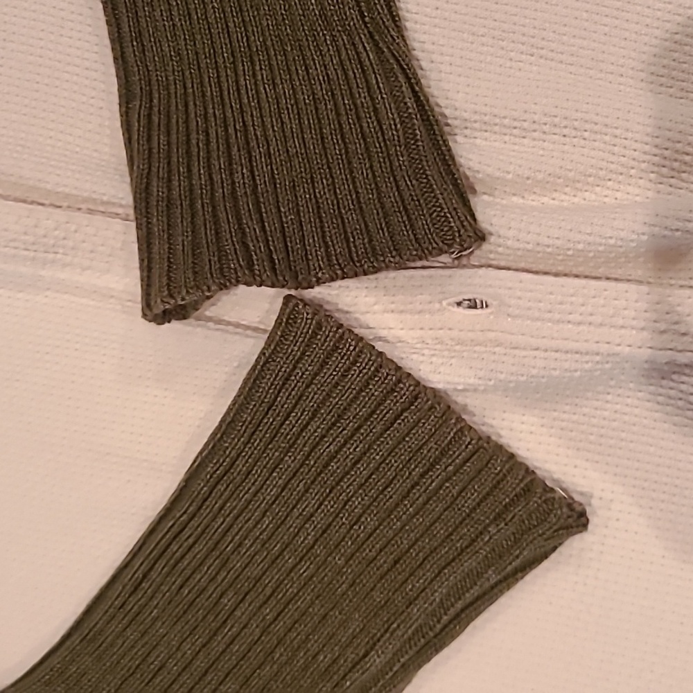 Chic Lucky Brand Cardigan with Camouflage and Purple Accents Size small - Picture 4 of 8